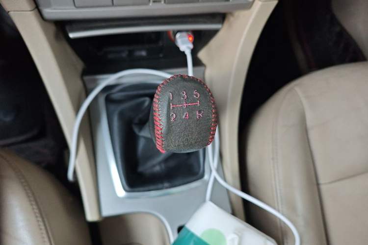 Used Ford Focus 2013 Sedan Classic 1.8L Manual Fashion Edition Gear Lever