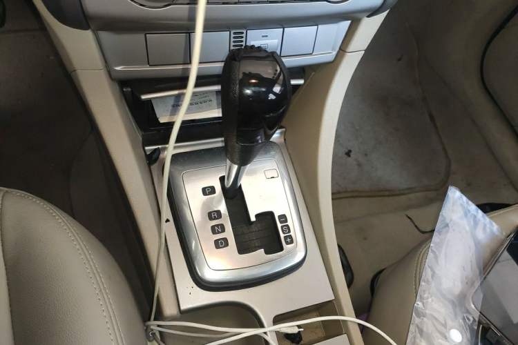 Used Ford Focus 2013 Sedan Classic 1.8L Automatic Fashion Edition Gear Lever