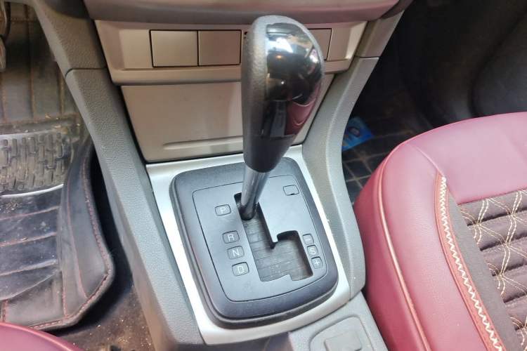 Used Ford Focus 2013 Hatchback Classic 1.8L Automatic Base Model Gear Lever