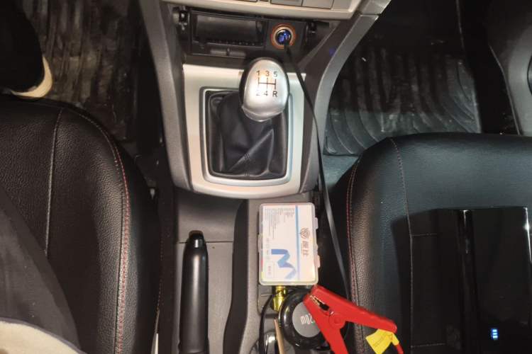 Used Ford Focus 2013 Hatchback Classic 1.8L Manual Base Model Gear Lever