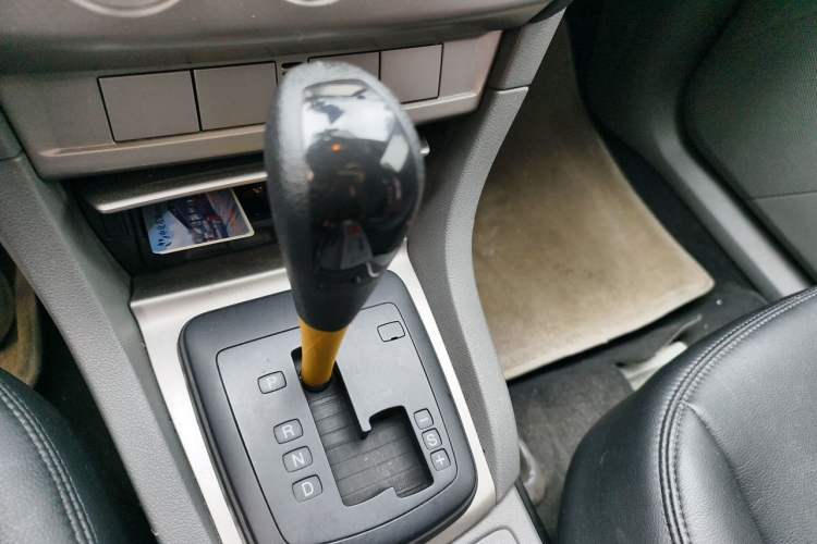 Used Ford Focus 2013 Hatchback Classic 1.8L Automatic Base Model Gear Lever