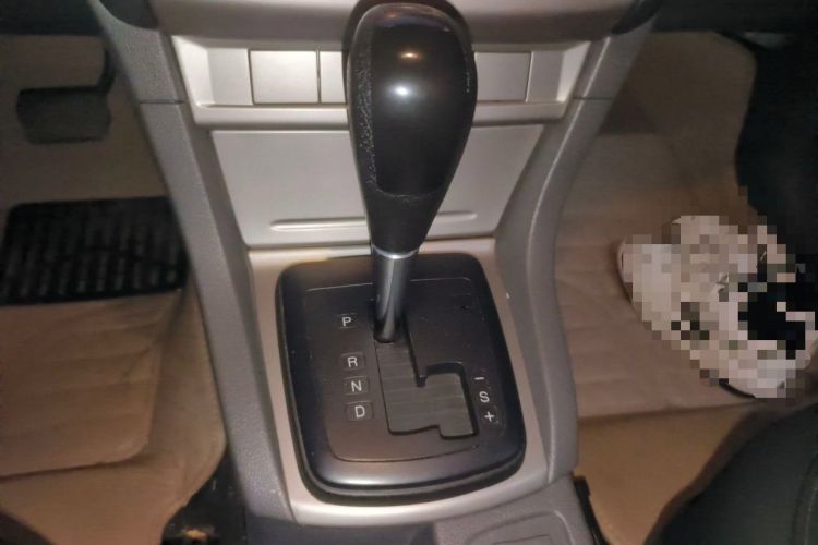 Used Ford Focus 2013 Hatchback Classic 1.8L Automatic Base Model Gear Lever