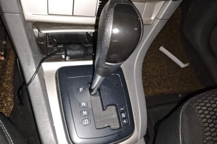 Used Ford Focus 2013 Hatchback Classic 1.8L Automatic Base Model Gear Lever