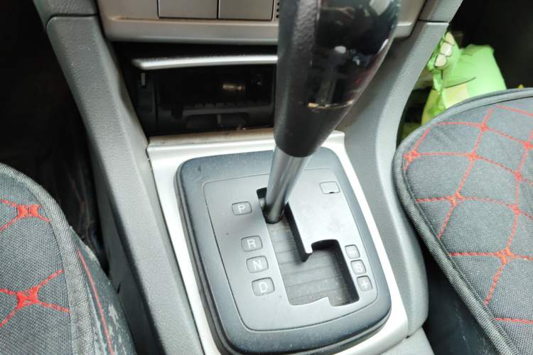 Used Ford Focus 2013 Hatchback Classic 1.8L Automatic Base Model Gear Lever