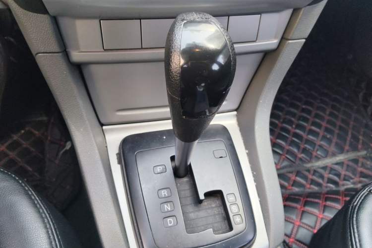 Used Ford Focus 2013 Hatchback Classic 1.8L Automatic Base Model Gear Lever