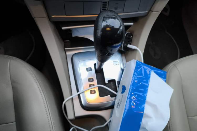 Used Ford Focus 2013 Hatchback Classic 1.8L Automatic Fashion Edition Gear Lever