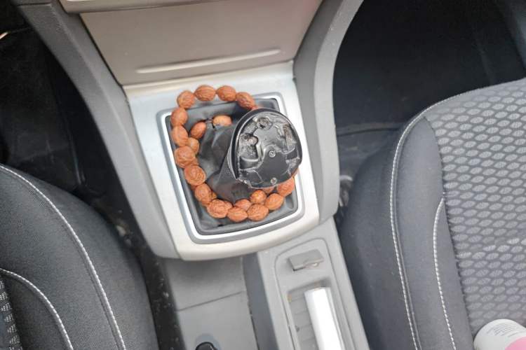 Used Ford Focus 2013 Hatchback Classic 1.8L Manual Base Model Gear Lever