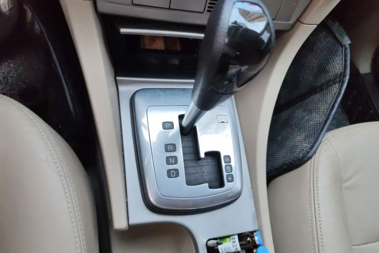 Used Ford Focus 2013 Hatchback Classic 1.8L Automatic Fashion Edition Gear Lever