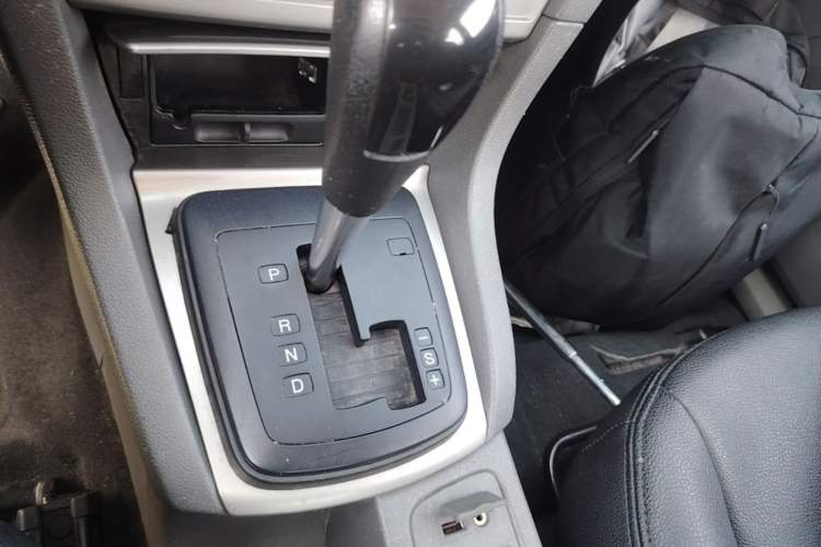Used Ford Focus 2013 Hatchback Classic 1.8L Automatic Base Model Gear Lever