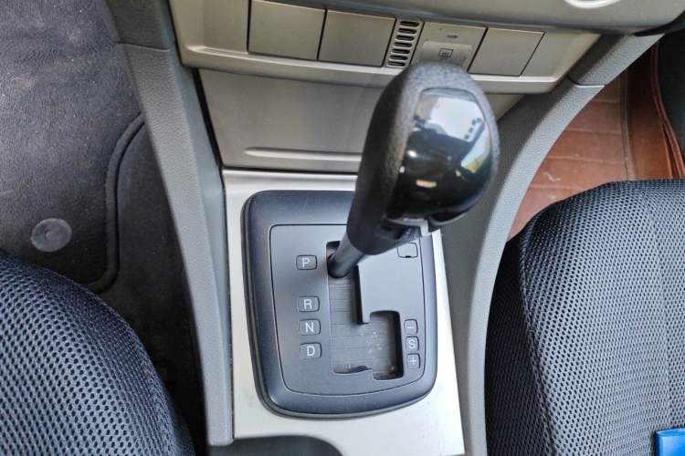 Used Ford Focus 2013 Hatchback Classic 1.8L Automatic Millionth Anniversary Edition Gear Lever