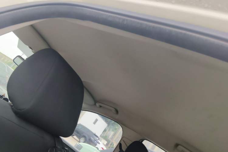 Used Ford Focus 2013 Hatchback Classic 1.8L Manual Base Model Headliner