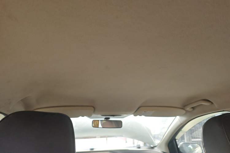 Used Ford Focus 2013 Sedan Classic 1.8L Manual Base Model Headliner