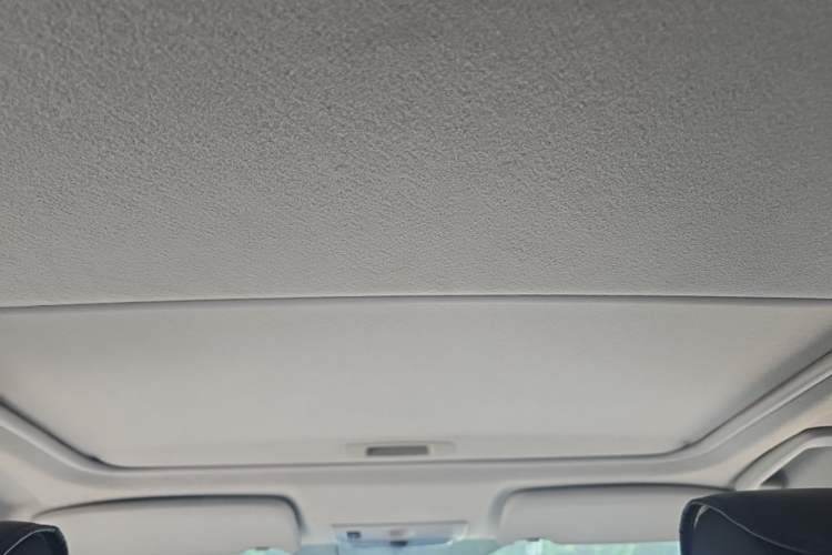 Used Ford Focus 2013 Hatchback Classic 1.8L Automatic Millionth Anniversary Edition Headliner