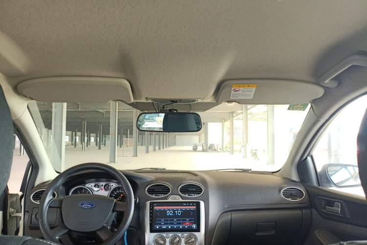 Used Ford Focus 2013 Hatchback Classic 1.8L Automatic Base Model Headliner
