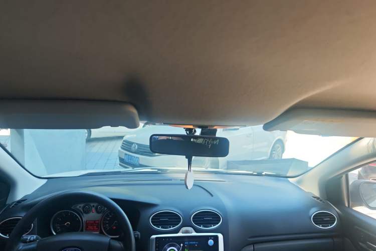 Used Ford Focus 2013 Hatchback Classic 1.8L Automatic Base Model Headliner