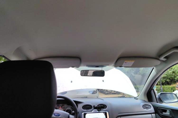 Used Ford Focus 2013 Hatchback Classic 1.8L Automatic Base Model Headliner