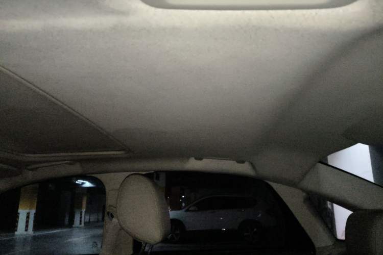 Used Ford Focus 2013 Sedan Classic 1.8L Manual Fashion Edition Headliner