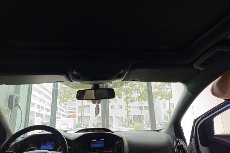Used Ford Focus 2013 2.0T ST Standard Edition Headliner