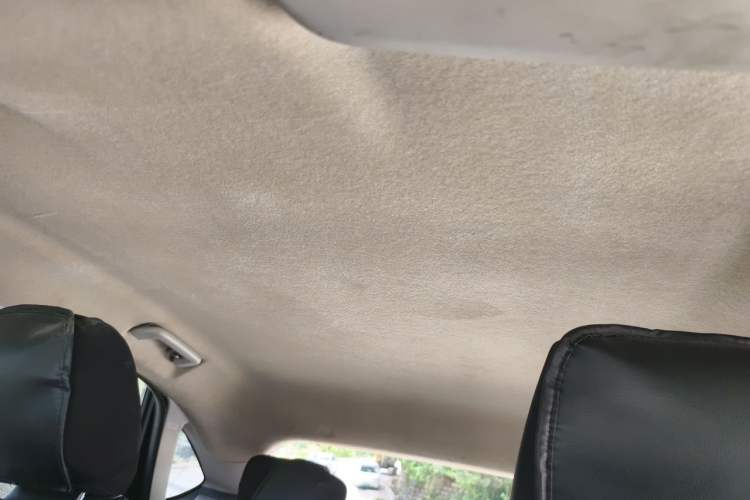 Used Ford Focus 2013 Hatchback Classic 1.8L Manual Base Model Headliner
