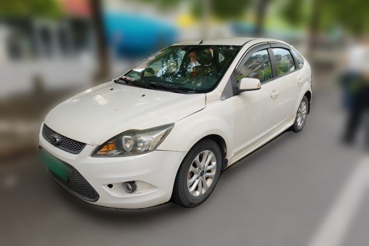 Used Ford Focus 2013 Hatchback Classic 1.8L Manual Base Model Guazi used car, China used car export, Used car for sale, Used  cars, Cheapest cars for sale