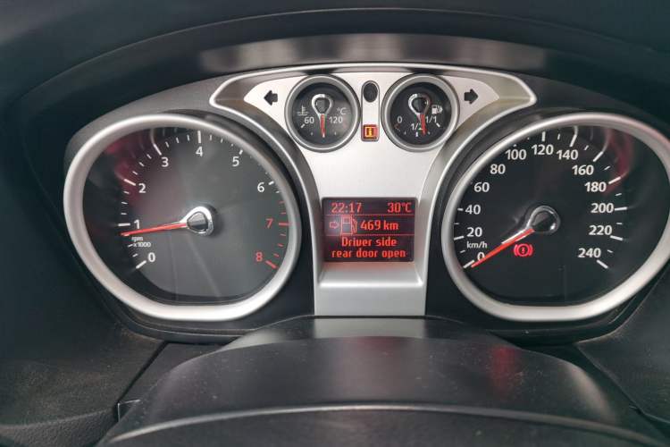 Used Ford Focus 2013 Hatchback Classic 1.8L Manual Base Model Instrument Cluster