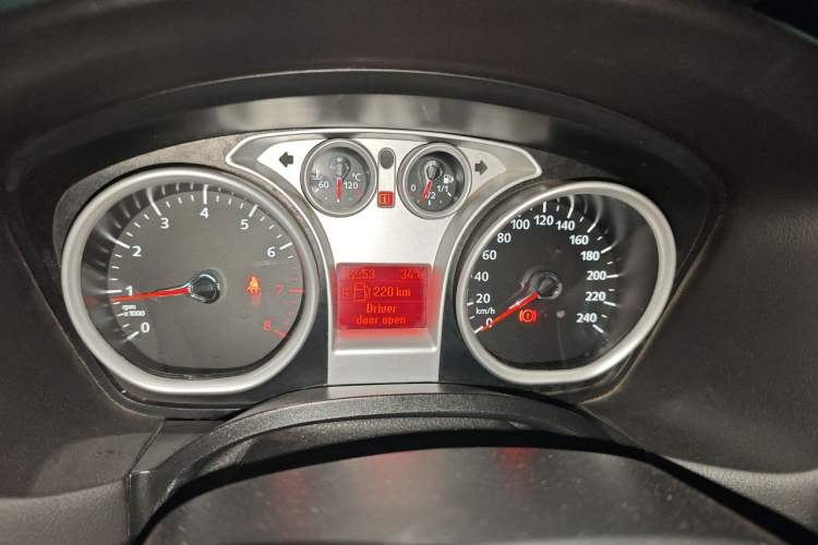 Used Ford Focus 2013 Hatchback Classic 1.8L Manual Base Model Instrument Cluster