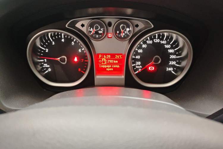 Used Ford Focus 2013 Hatchback Classic 1.8L Automatic Fashion Edition Instrument Cluster