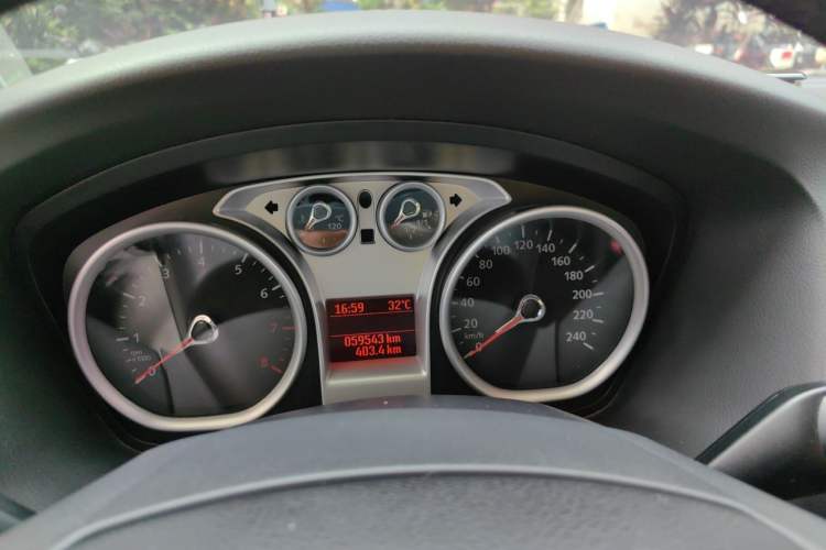 Used Ford Focus 2013 Hatchback Classic 1.8L Automatic Millionth Anniversary Edition Instrument Cluster