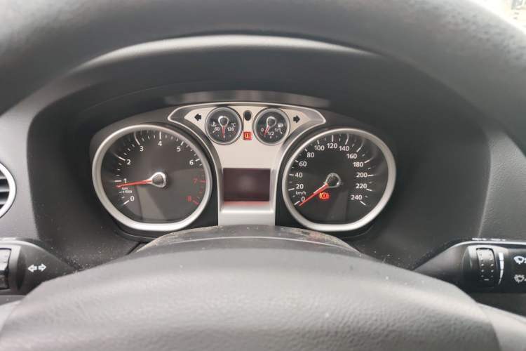 Used Ford Focus 2013 Hatchback Classic 1.8L Automatic Base Model Instrument Cluster