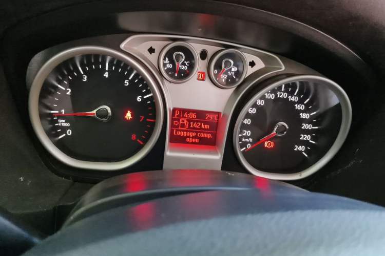 Used Ford Focus 2013 Hatchback Classic 1.8L Automatic Base Model Instrument Cluster