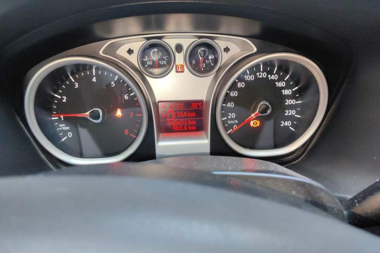 Used Ford Focus 2013 Hatchback Classic 1.8L Automatic Base Model Instrument Cluster