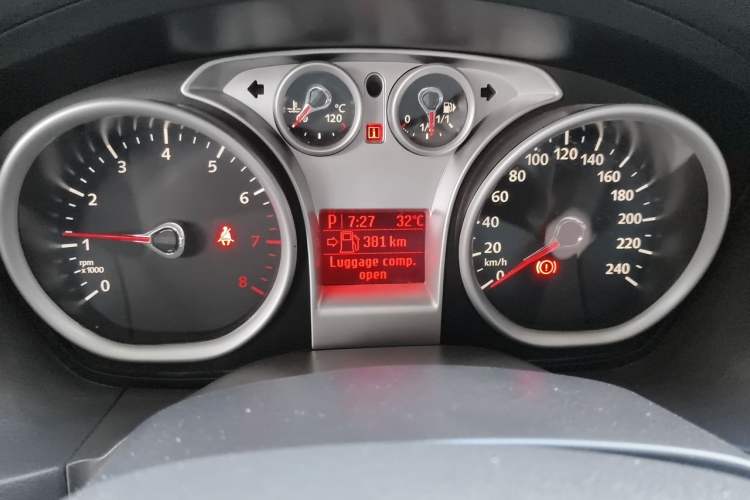 Used Ford Focus 2013 Hatchback Classic 1.8L Automatic Fashion Edition Instrument Cluster