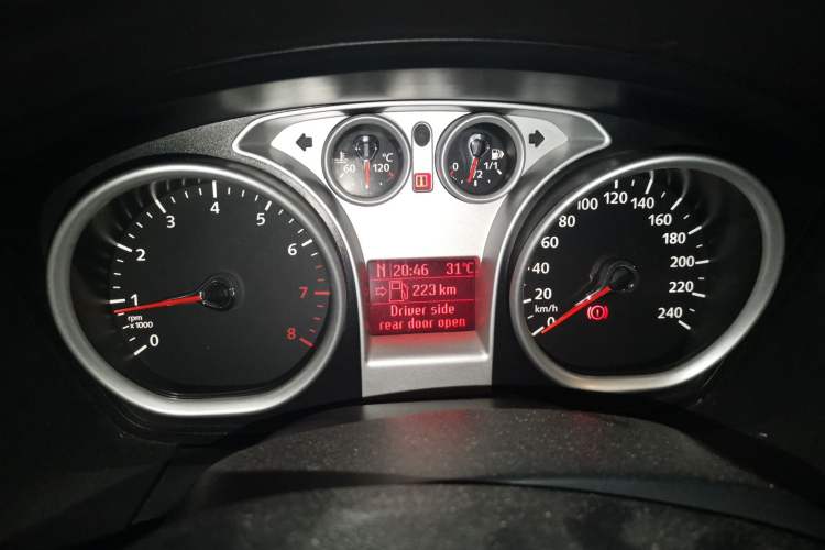 Used Ford Focus 2013 Hatchback Classic 1.8L Automatic Millionth Anniversary Edition Instrument Cluster