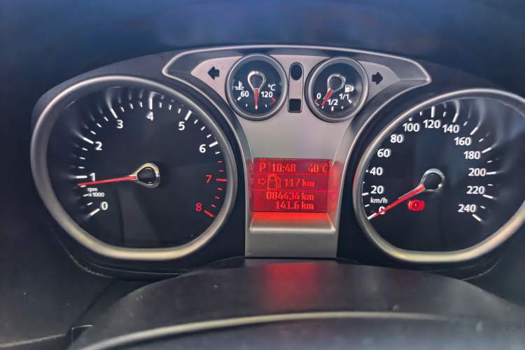 Used Ford Focus 2013 Hatchback Classic 1.8L Automatic Base Model Instrument Cluster