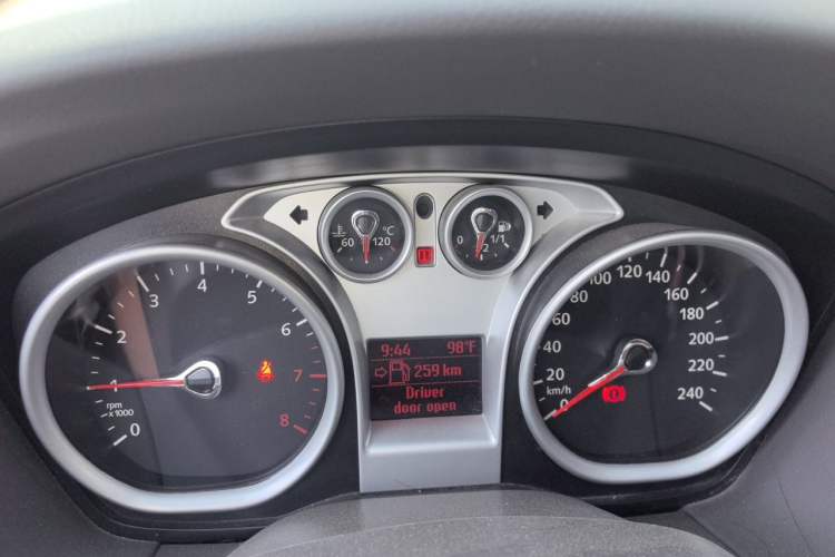 Used Ford Focus 2013 Sedan Classic 1.8L Manual Base Model Instrument Cluster