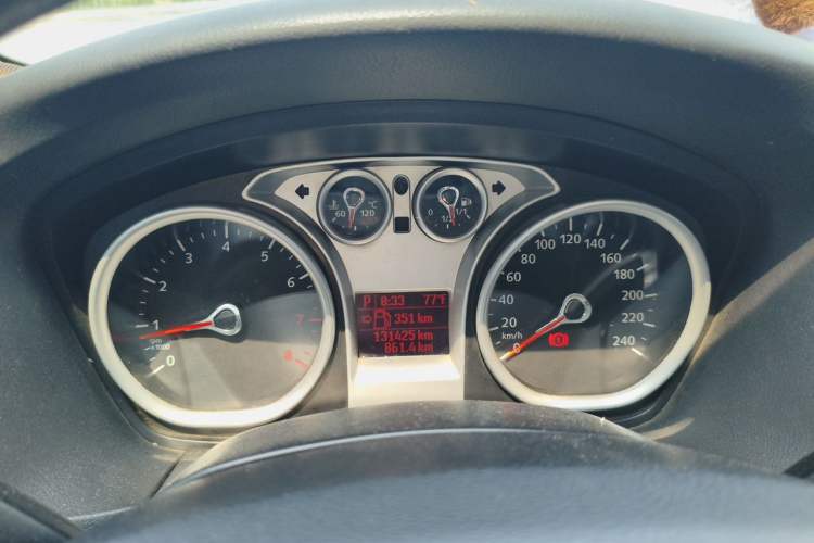 Used Ford Focus 2013 Hatchback Classic 1.8L Automatic Millionth Anniversary Edition Instrument Cluster