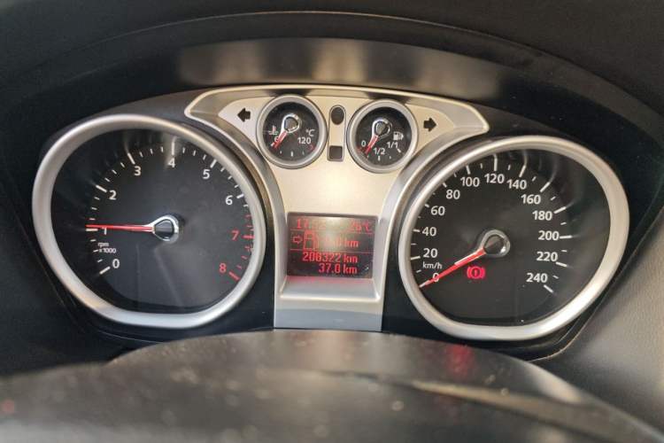 Used Ford Focus 2013 Hatchback Classic 1.8L Manual Base Model Instrument Cluster