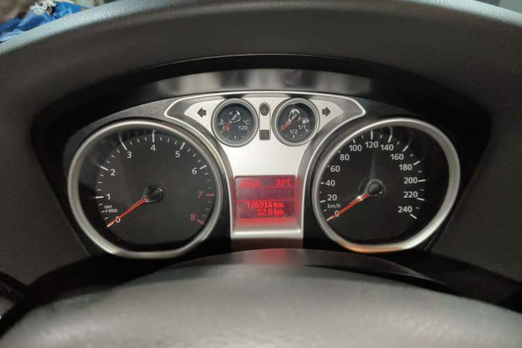 Used Ford Focus 2013 Sedan Classic 1.8L Manual Fashion Edition Instrument Cluster