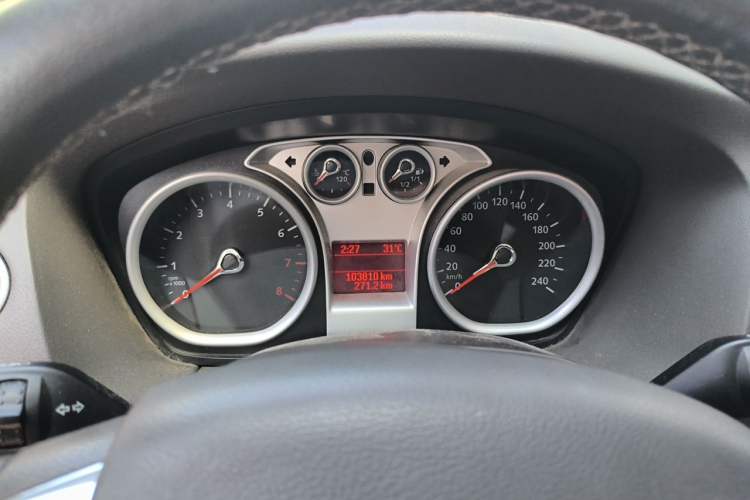 Used Ford Focus 2013 Hatchback Classic 1.8L Automatic Fashion Edition Instrument Cluster