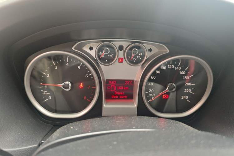 Used Ford Focus 2013 Hatchback Classic 1.8L Manual Base Model Instrument Cluster