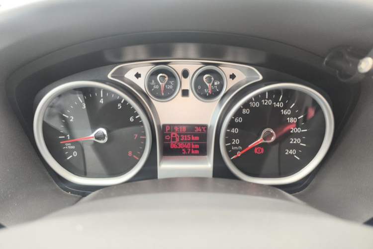 Used Ford Focus 2013 Hatchback Classic 1.8L Automatic Fashion Edition Instrument Cluster