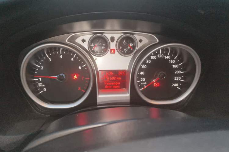 Used Ford Focus 2013 Hatchback Classic 1.8L Automatic Base Model Instrument Cluster