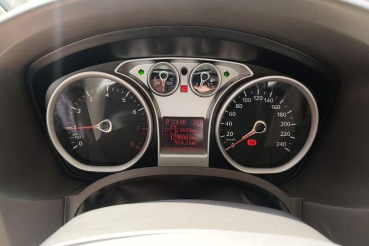 Used Ford Focus 2013 Hatchback Classic 1.8L Automatic Fashion Edition Instrument Cluster
