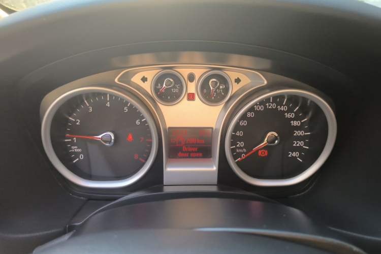 Used Ford Focus 2013 Hatchback Classic 1.8L Manual Base Model Instrument Cluster