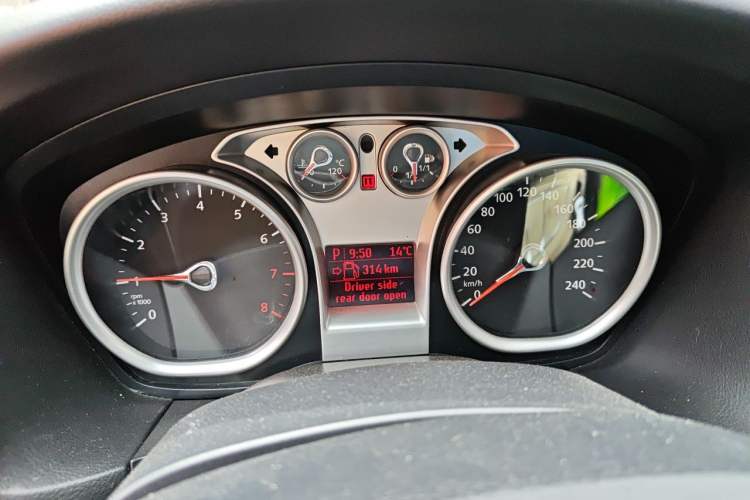 Used Ford Focus 2013 Hatchback Classic 1.8L Automatic Base Model Instrument Cluster