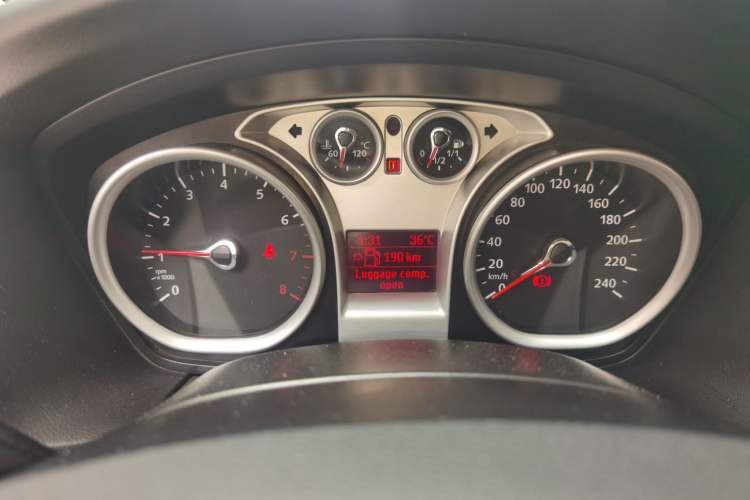 Used Ford Focus 2013 Hatchback Classic 1.8L Manual Base Model Instrument Cluster