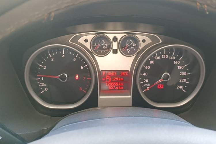 Used Ford Focus 2013 Hatchback Classic 1.8L Automatic Fashion Edition Instrument Cluster