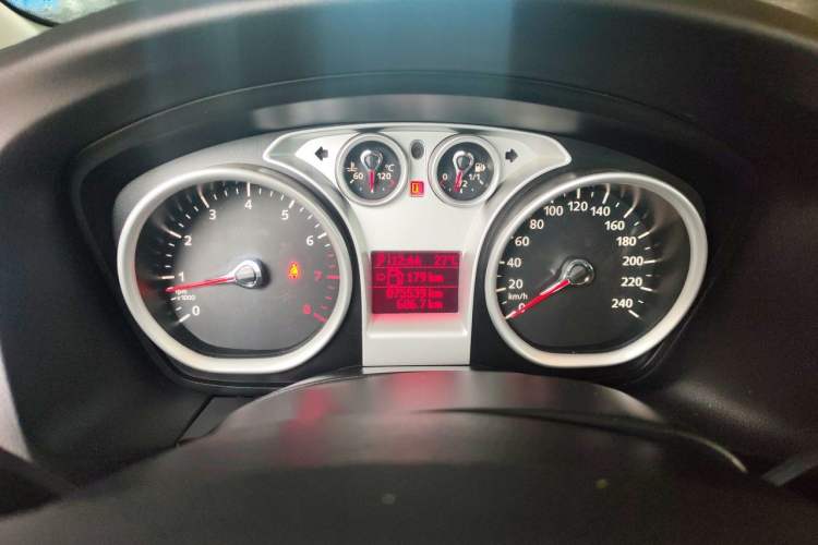 Used Ford Focus 2013 Hatchback Classic 1.8L Automatic Base Model Instrument Cluster