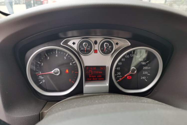 Used Ford Focus 2013 Hatchback Classic 1.8L Automatic Fashion Edition Instrument Cluster