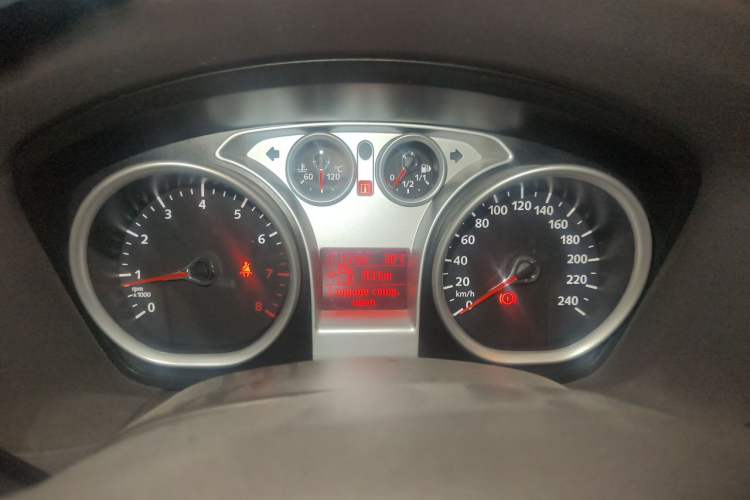 Used Ford Focus 2013 Hatchback Classic 1.8L Automatic Fashion Edition Instrument Cluster